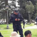 Policias distraidos: El uso del celular en horas de servicio