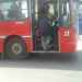 Doble fila en hora pico