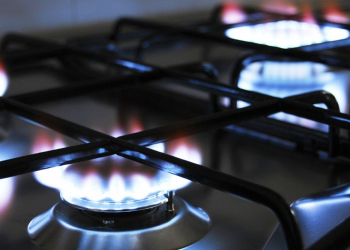 Aumentos en las tarifas de gas y financiación hasta en cuatro cotas