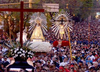  La Fiesta de la Virgen concluye con una multitudinaria procesión