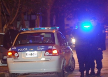 Masacraron a tres jóvenes en un presunto ajuste de cuentas: el auto recibió 20 balazos