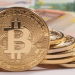 El bitcoin debutó en el mercado mundial con una cotización de 15.000 dólares la unidad