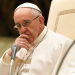El papa Francisco pidió por Filipinas, afectada por una tormenta que ya causó más de 200 muertes