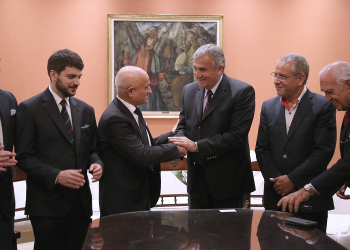 Jujuy celebra la producción de batería de litio en la provincia