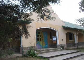 Reclamo de la Escuela de Teatro Tito Guerra por el eventual traslado