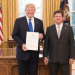 Nuevo embajador argentino presenta sus credenciales ante Donald Trump