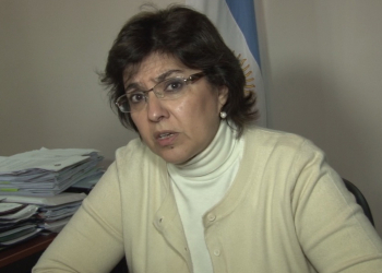 La ministra justificó el cierre de los CEIJA y el pase de los alumnos a la educación pública y gratuita