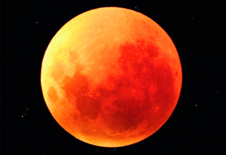 Segundo eclipse lunar total y el más extenso del siglo