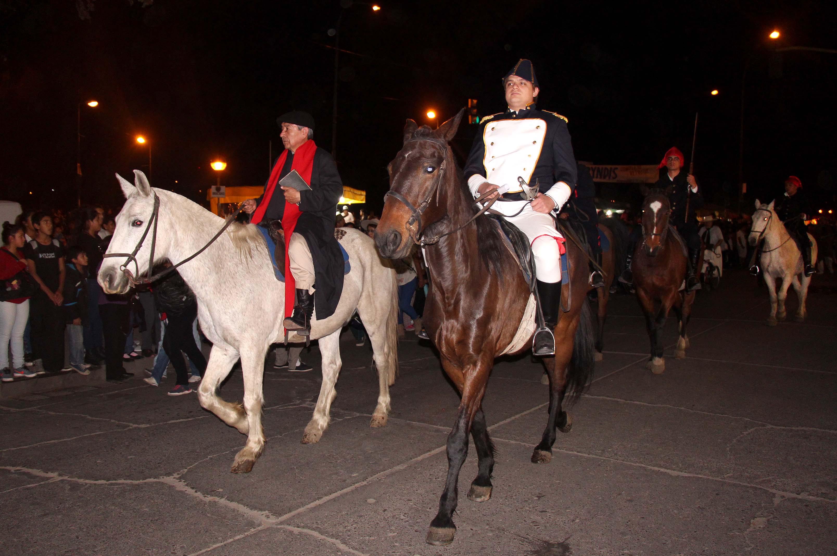Conoce detalles de la marcha, quema simbólica, desfile y hornitos