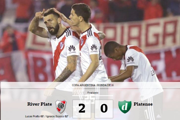 Con goles de penal de Pratto y Scocco, River venció a Platense y avanzó a cuartos de final