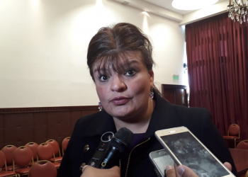 Maria Ines Zigaran expuso detalles del contrato de financiamiento con el banco europeo de inversiones