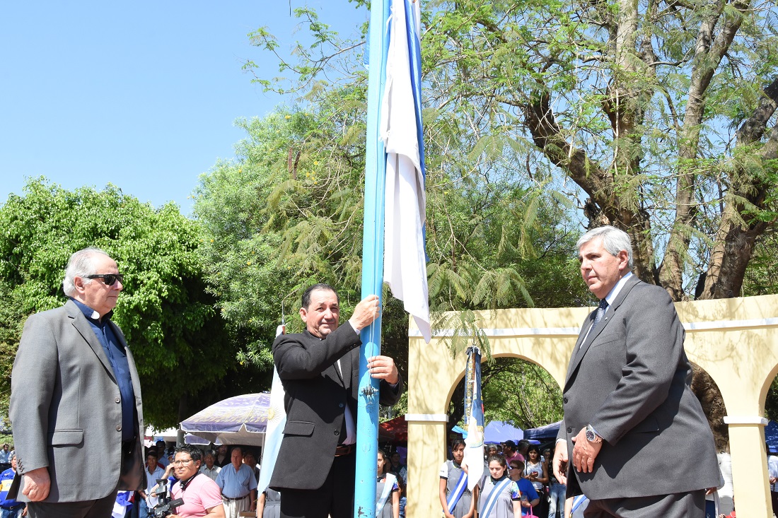 El vicegobernador presente en los festejos patronales de Yuto