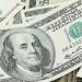 El dólar arrancó la semana con una leve suba