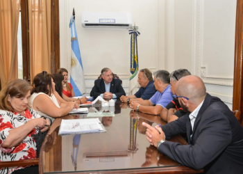 Mesa de diálogo entre el Gobierno y UPCN