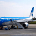 Trajeron un cadáver en un vuelo de repatriación y ocultaron que había muerto por Covid-19
