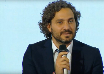 El Gobierno anuncia la continuidad del ingreso familiar de emergencia