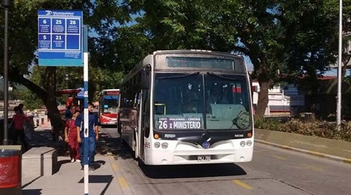 No habrá movilización ni paro: el servicio de colectivos será normal en ...