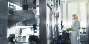 Alemania prueba la primera vacuna contra COVID-19 en humanos