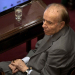 Carlos Menem: dio negativo el segundo test de coronavirus y continúa internado por neumonía