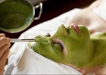 Hidrata y rejuvenece tu piel con una mágica y poderosa mascarilla de té verde
