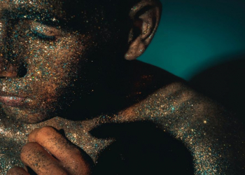 Conocé a los creadores de la primera línea argentina de make up para hombres