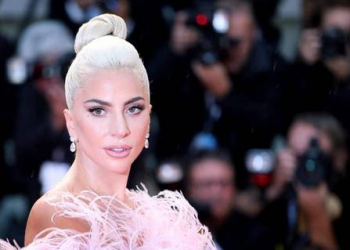Valentino elige a Lady Gaga como embajadora de su nuevo perfume
