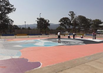 Se llevó a cabo el segundo día de la pintada estudiantil en homenaje  a los héroes de la pandemia