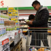 La inflación de octubre supera el 3% y le empieza a ganar la carrera al dólar oficial