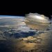El satélite Capella-2 es capáz de capturar imágenes de 50 x 50 cm de la superficie terrestre, incluso con nubes o de noche