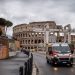 Tras iniciar la campaña de vacunación, Italia reabre los negocios