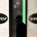 EEUU aprobará pronto la vacuna de Pfizer y la distribuirá el lunes o martes