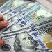 Al borde de los $87 cerró el dólar oficial y el "blue" quedó congelado