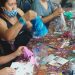 Taller de reciclado navideño en CAF de 150 hectáreas