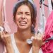 Blusas con hombreras y otras prendas que te aumentan varios años