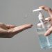 La ANMAT prohibió la venta de una marca de alcohol en gel y de un arroz para celíacos