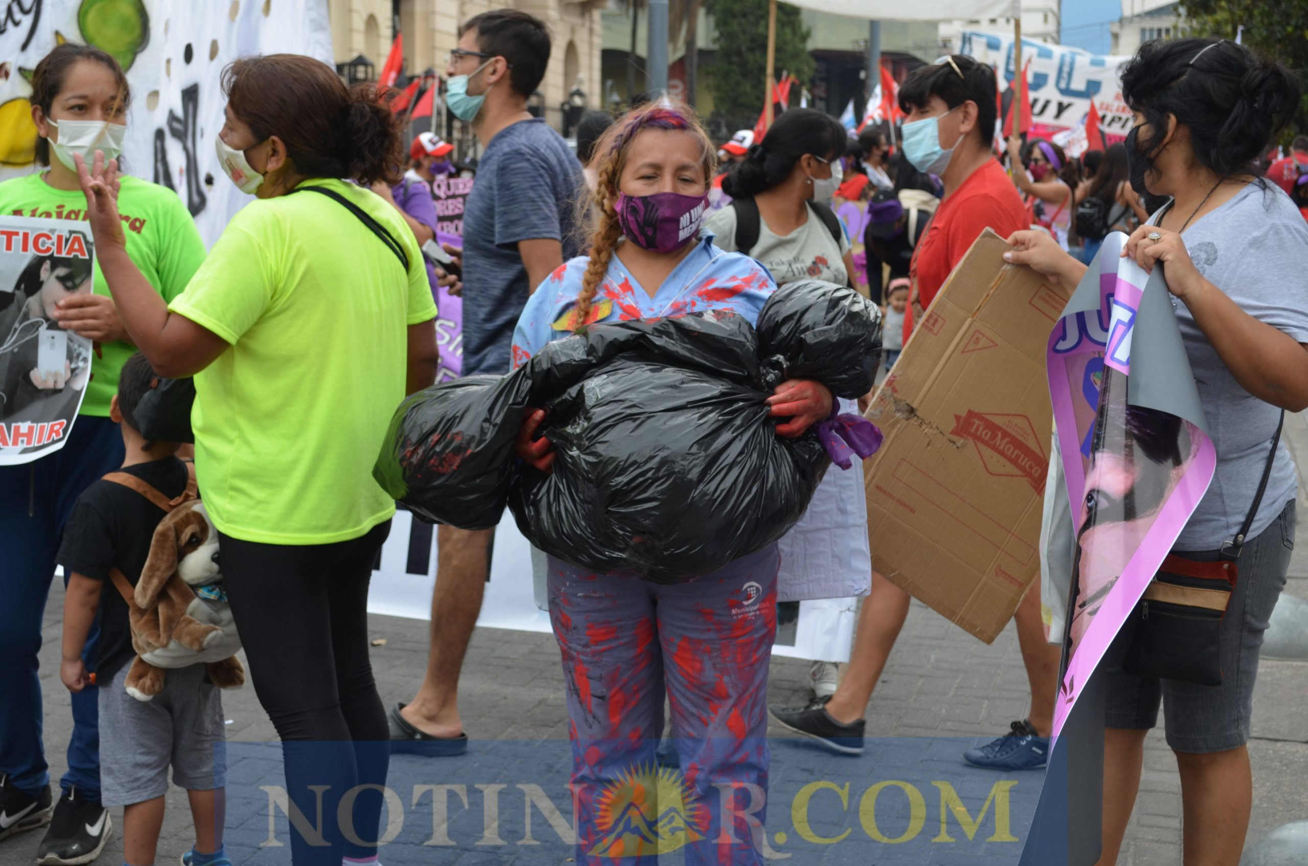 GALERÍA | Las postales de la marcha del 8M en Jujuy - Notinor Jujuy