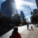 Chile comienza a reabrir Santiago pero mantiene el cierre de las fronteras