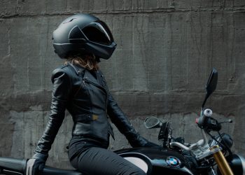 CrossHelmet no es ciencia ficción, es un casco futurista capaz de salvar vidas