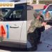 Un soldado le pidió matrimonio a su novia de un modo insólito y la reacción de ella se volvió viral