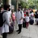 Una hora más de clase en las escuelas primarias