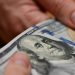 El dólar blue sigue en alza y llegó a un nuevo récord