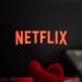Ya no se podrá compartir la cuenta de Netflix de forma gratuita: habrá que pagar un adicional por casa
