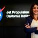 Llegó a Estados Unidos sin saber inglés y con 300 dólares: hoy es directora de vuelo de misiones de la NASA a la Luna