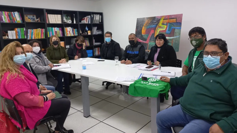 La ministra de Educación recibió al gremio de ATE – Notinor Jujuy