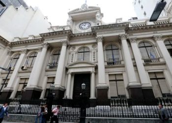 El BCRA terminó la primera semana de agosto con saldo negativo de USD 700 millones