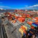 Un conflicto gremial en dos puertos genera faltantes de insumos industriales