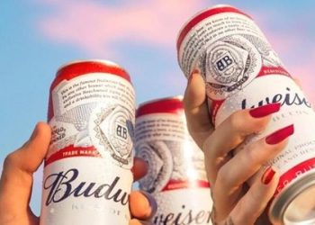 Por las restricciones al consumo en Qatar, Budweiser impulsa su cerveza sin alcohol para el Mundial
