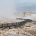 La creciente arrastró parte de la pasarela de las Cataratas a la Garganta del Diablo
