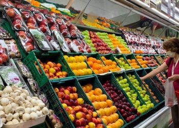 Alertan que por la sequía subirán los precios de la carne, frutas y verduras