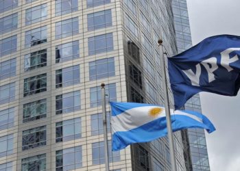 Fallo adverso por la expropiación de YPF: Argentina deberá negociar para evitar pagar USD 16.000 millones